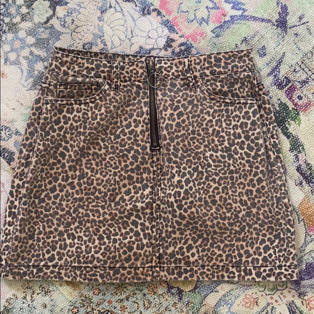 BDG cheetah skirt